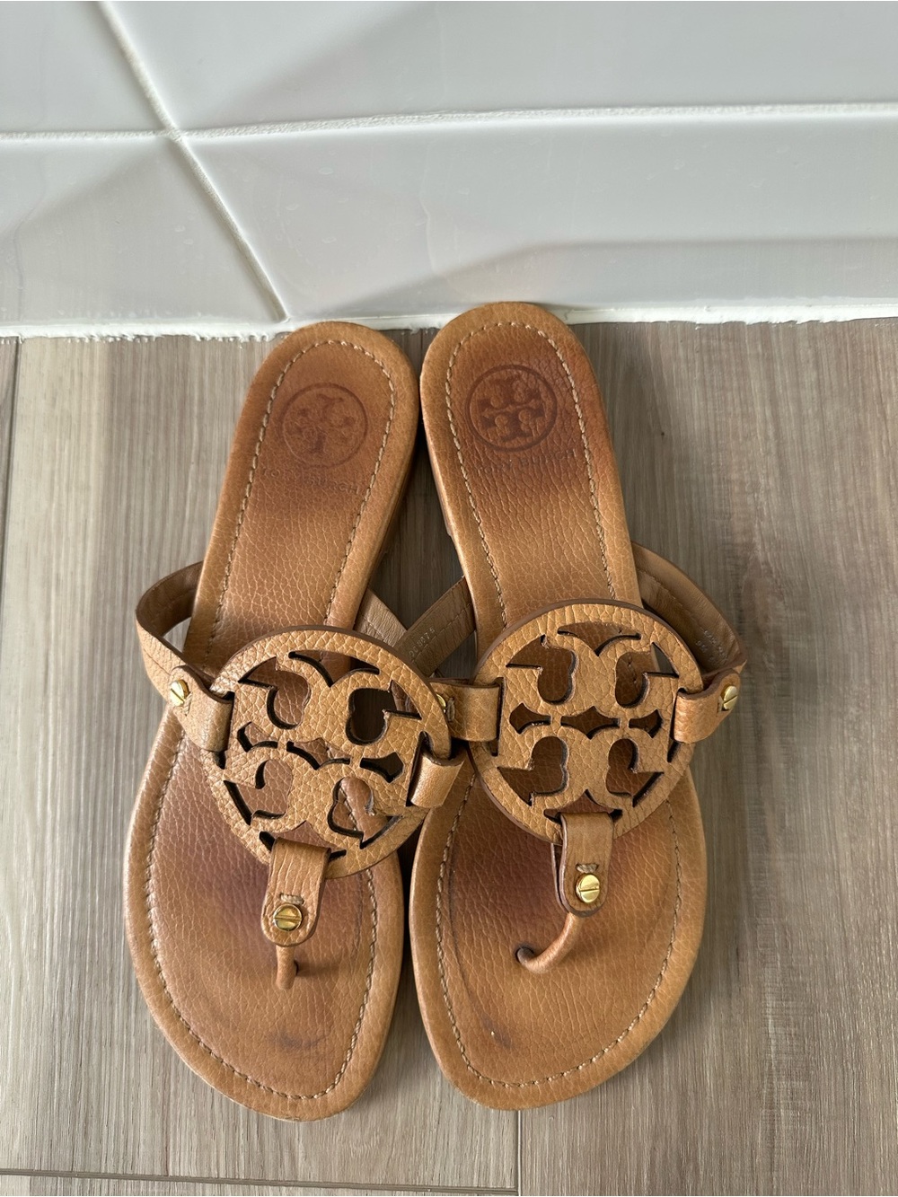 Tory Burch Miller Sandals Tan/brown size 9M - Picture 2 of 5